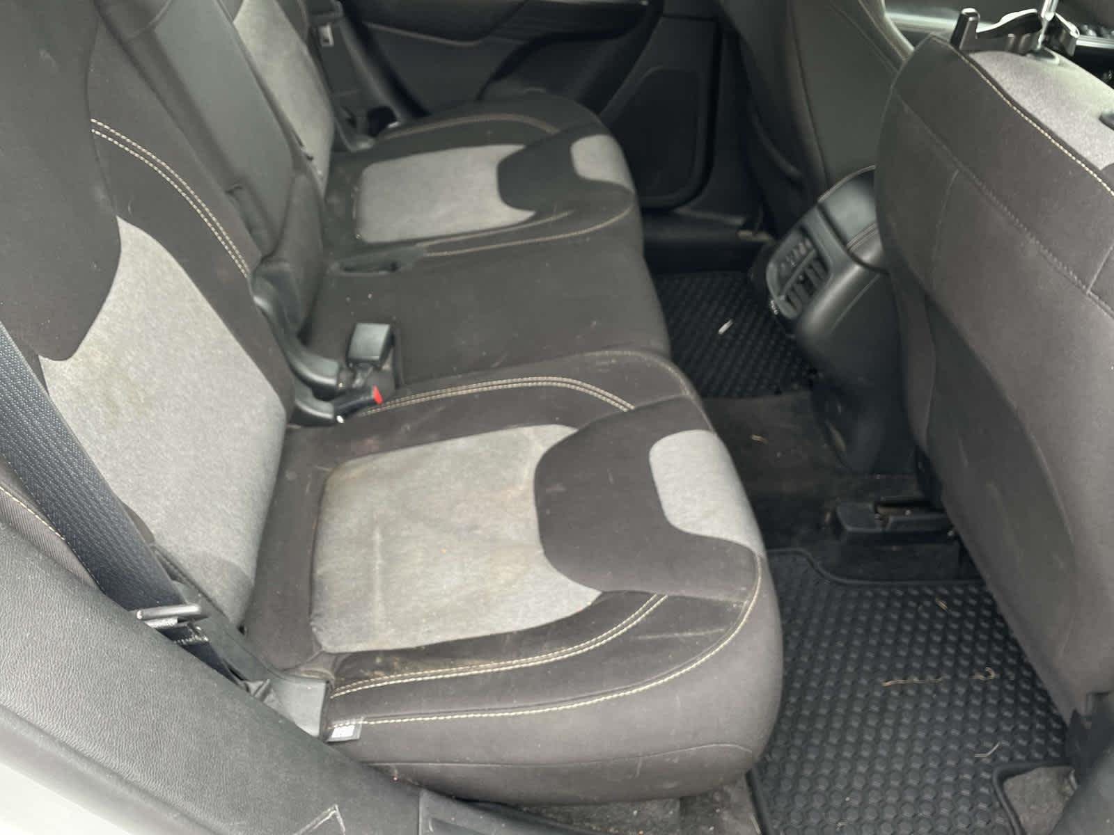 Used 2016 Bright White Clearcoat Jeep Sport image 27