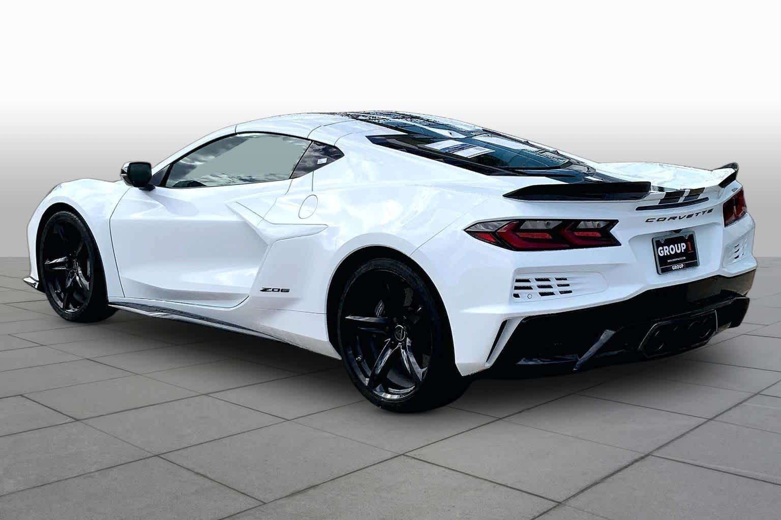 Used 2026 Arctic White Chevrolet 3LZ image 11