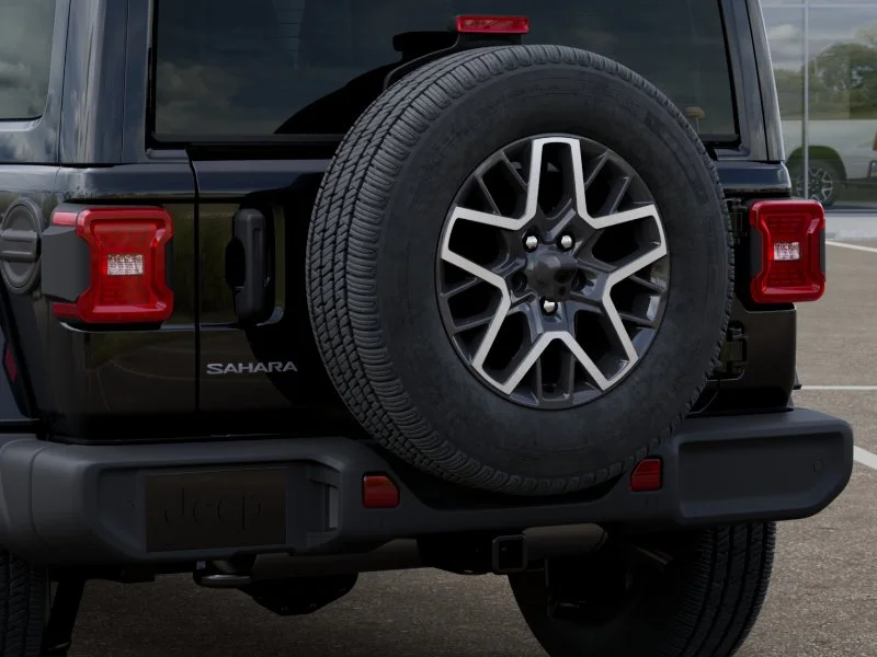 New 2026 Black Clear-Coat Exterior Paint Jeep Sahara image 40