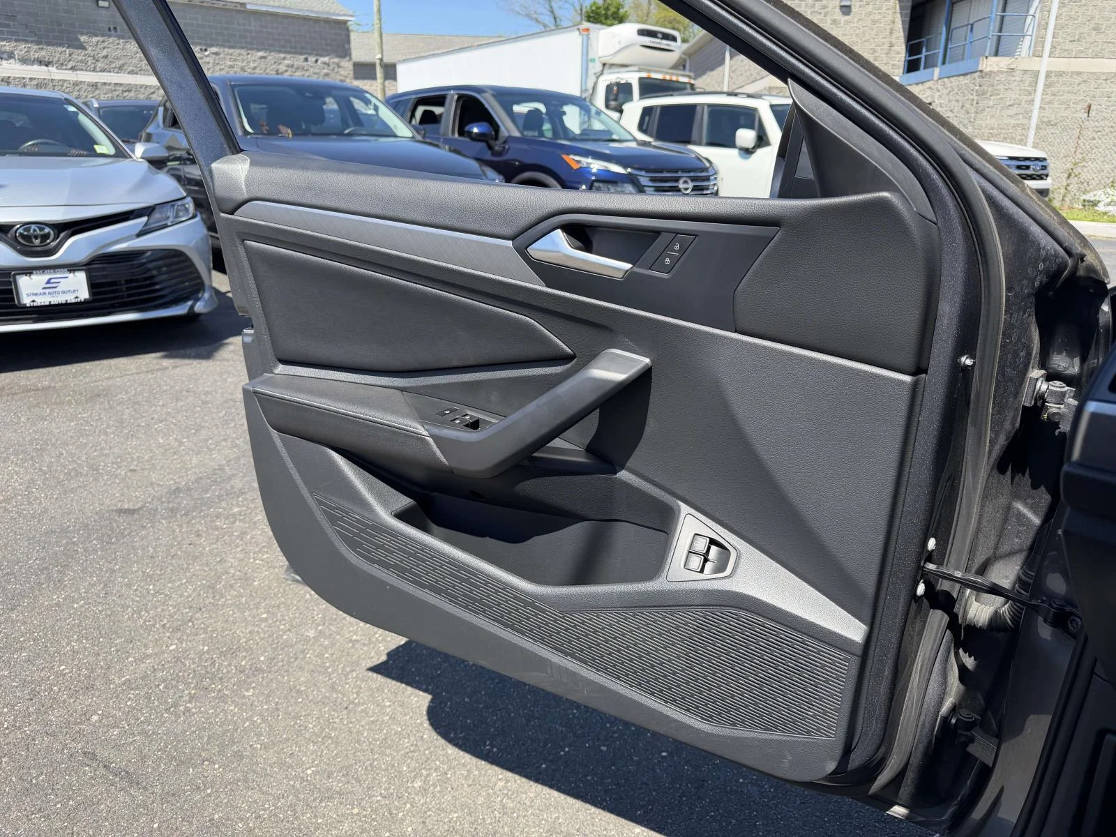 2024 Volkswagen Jetta SE - Photo 20