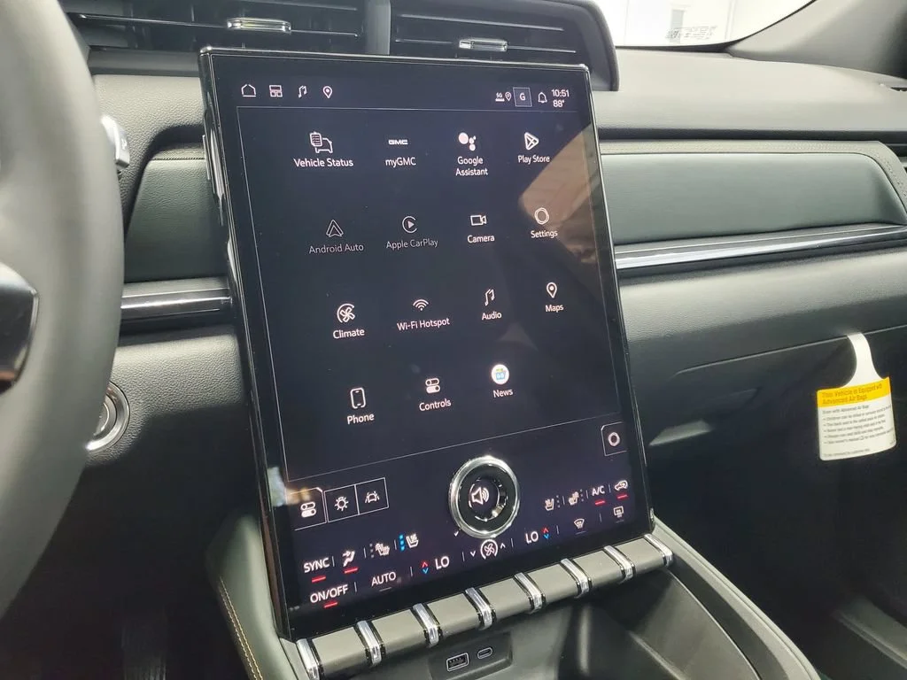 2026 GMC Terrain AT4 - Photo 18