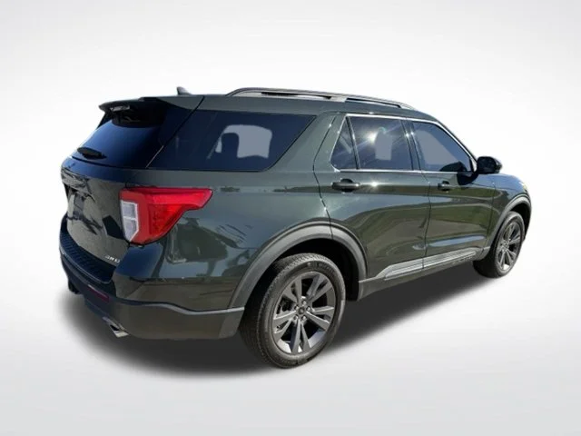 Used 2024 Green Ford XLT image 11