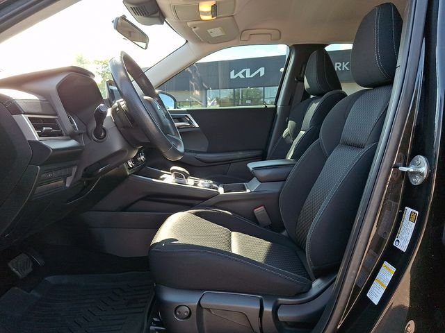 Used 2022 Black Mitsubishi ES image 14