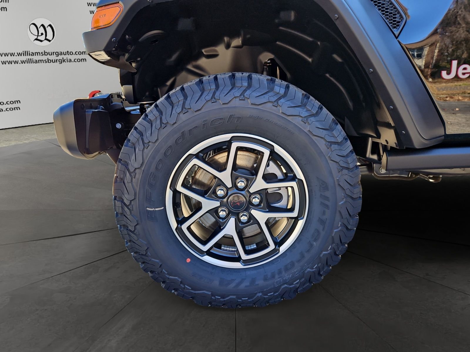 New 2026 Black Clearcoat Jeep Rubicon image 14