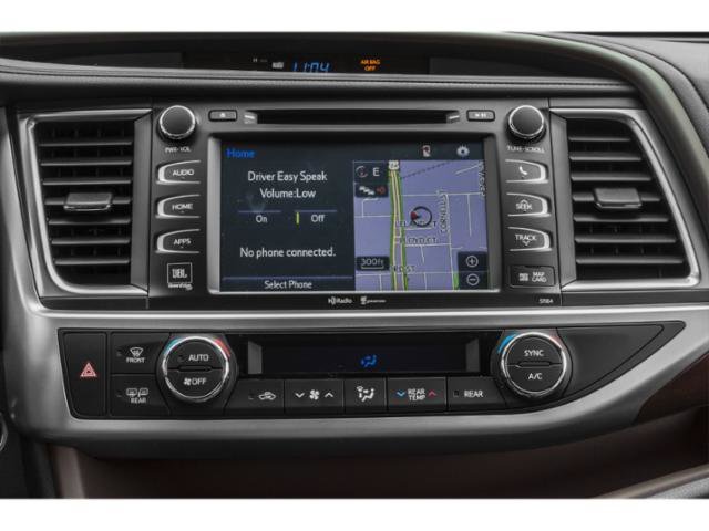 Used 2015  Toyota Limited image 10