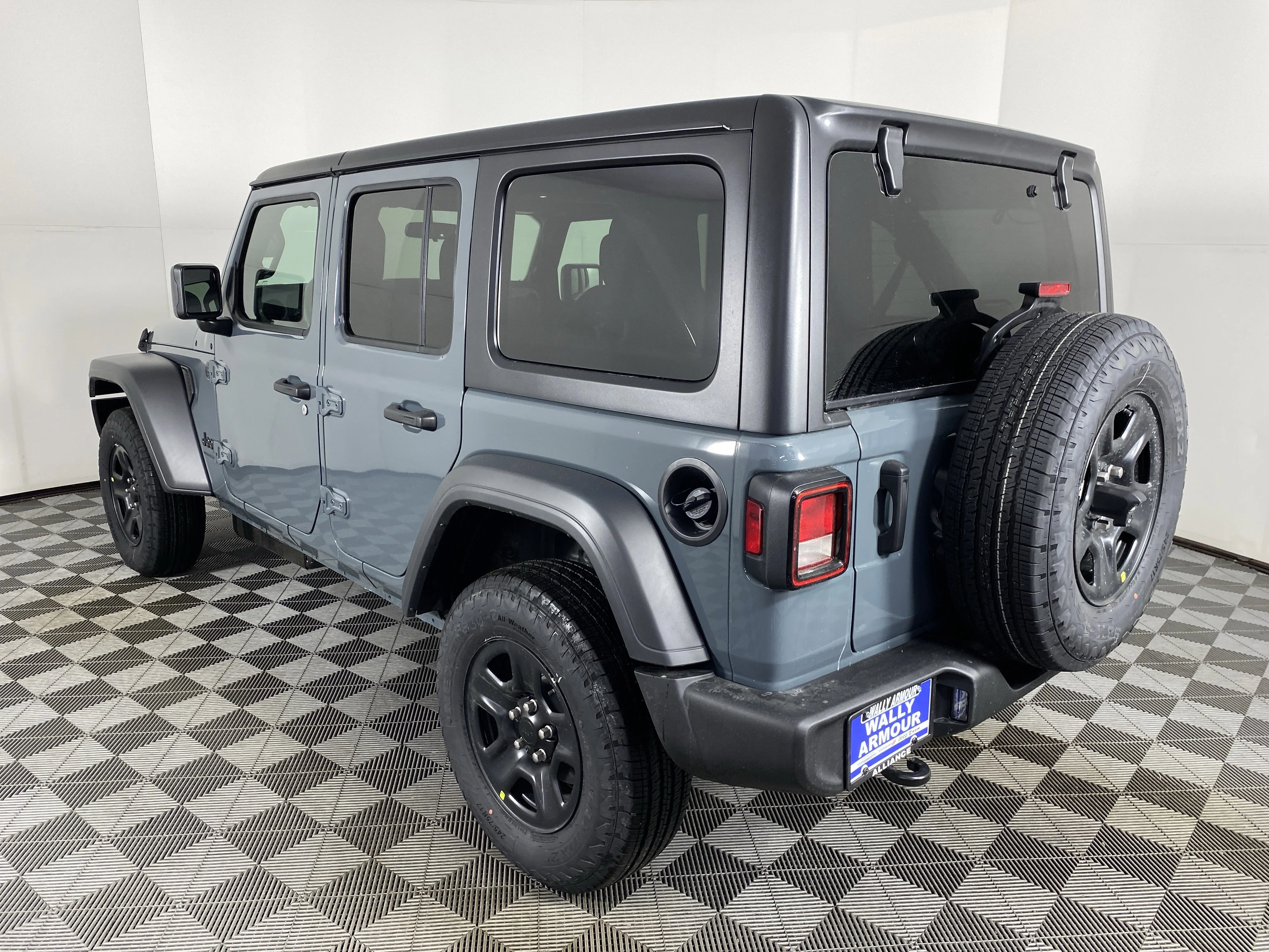 New 2026 Anvil Clear-Coat Exterior Paint Jeep Sport image 7