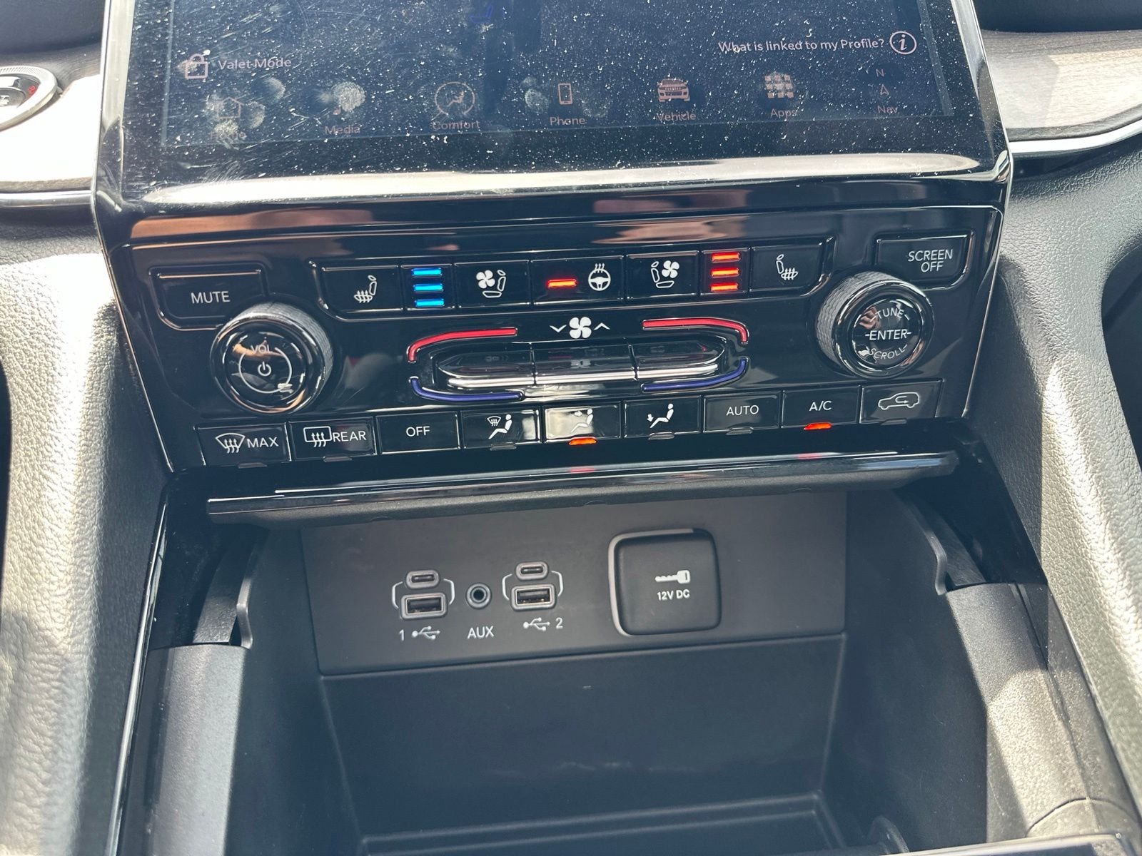 Used 2024 Black Jeep Overland image 63
