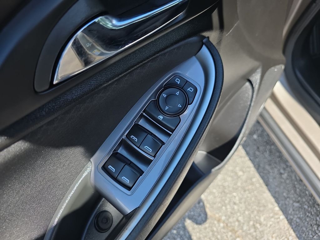 2025 Chevrolet Malibu 1LT - Photo 18