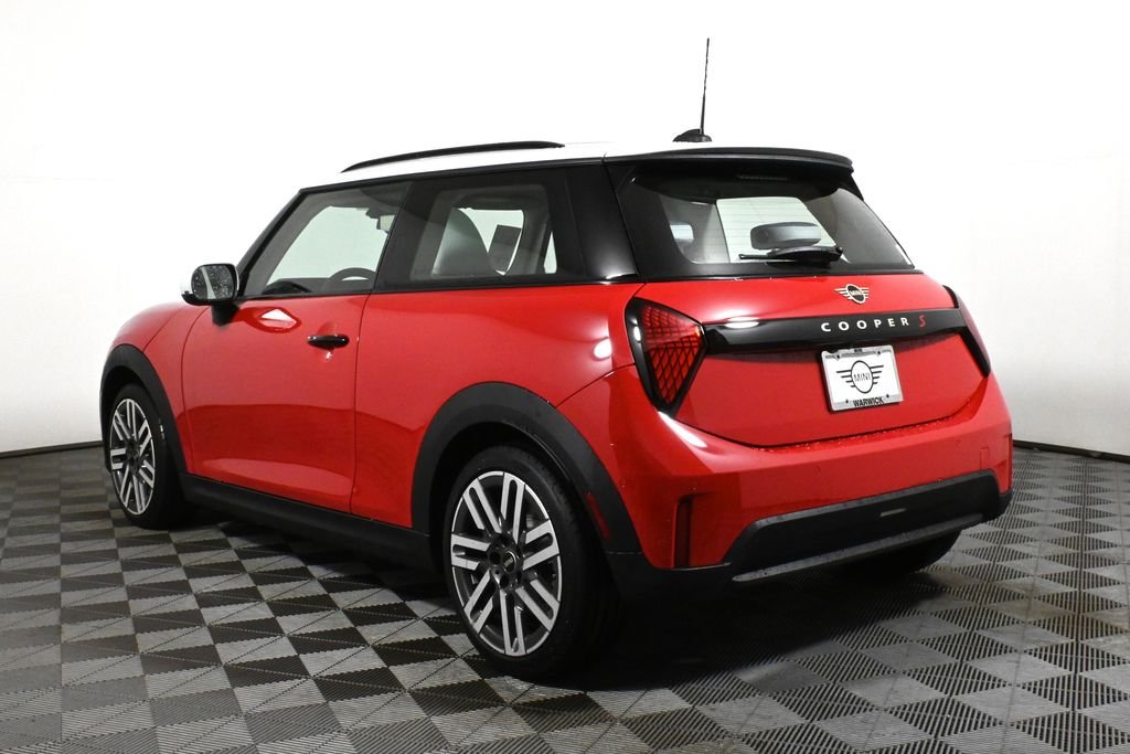 Certified Used 2025 Red MINI  image 5