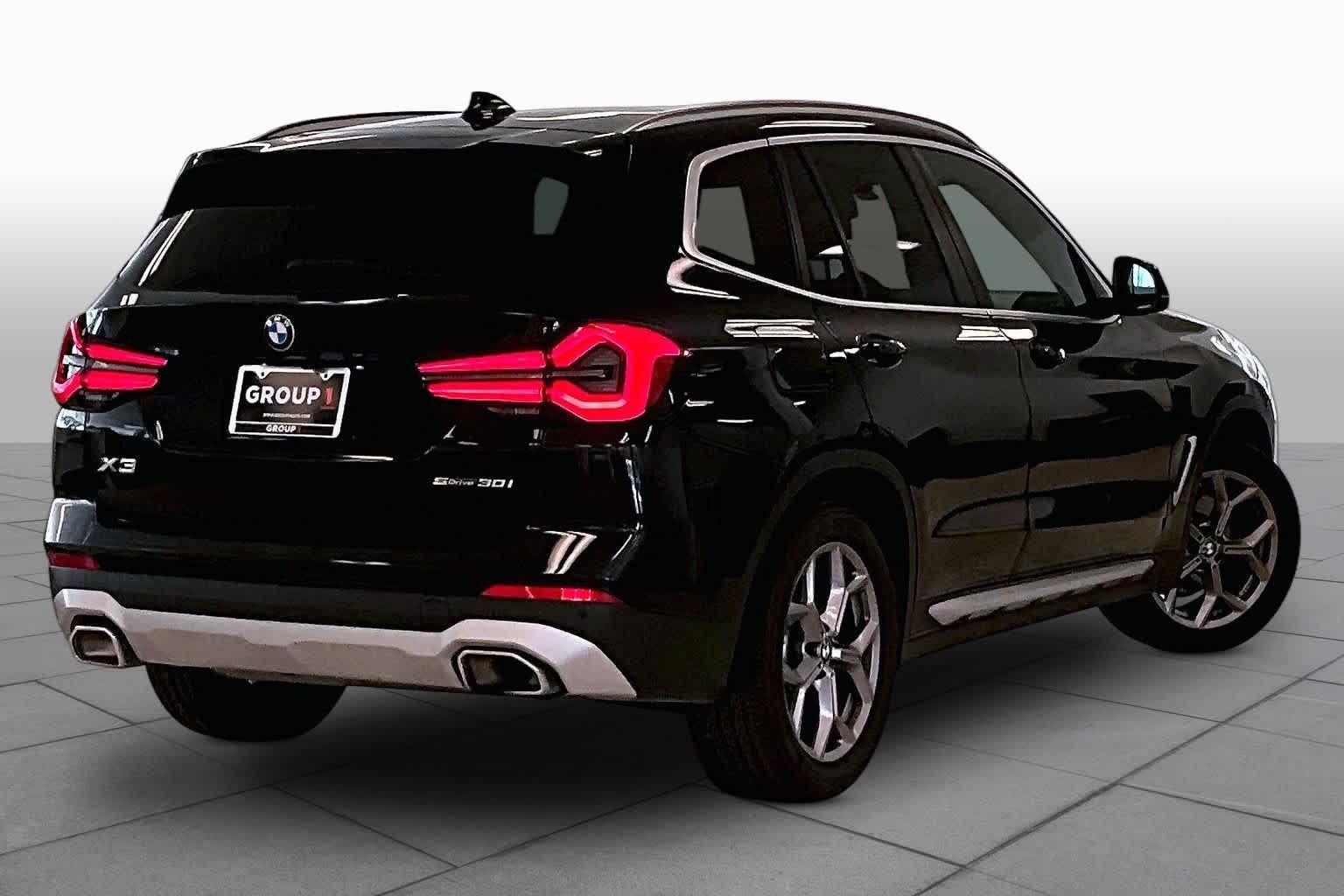 Used 2023 Jet Black BMW sDrive30i image 12