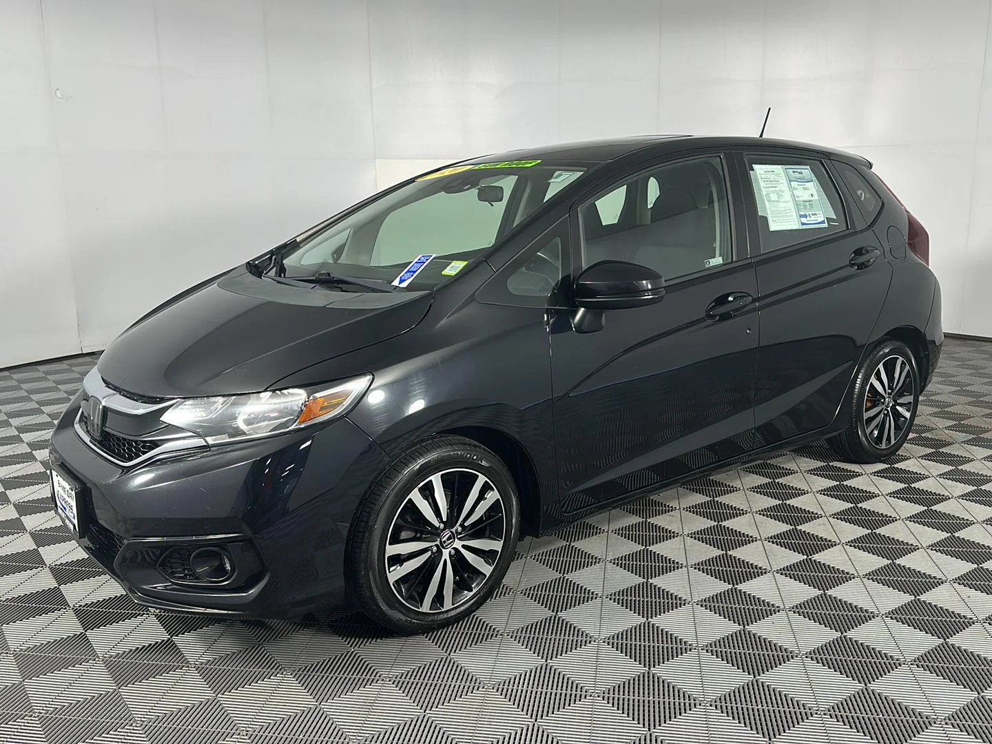 Used 2020 Crystal Black Pearl Honda EX image 4