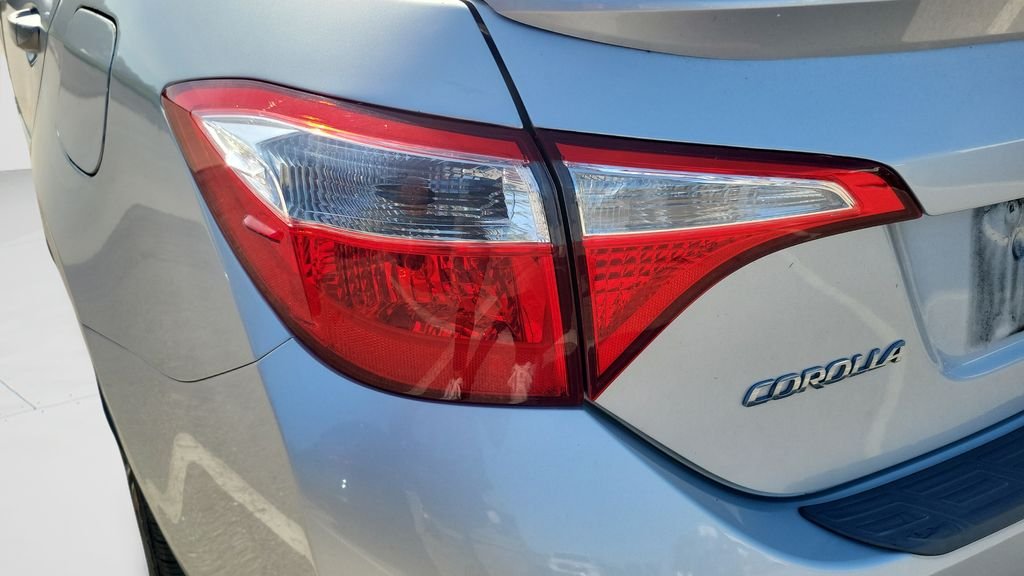 Used 2015 Silver Toyota S Plus image 10