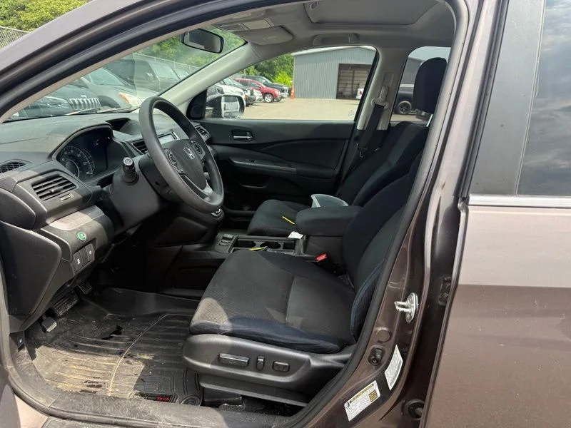 Used 2015  Honda EX image 10
