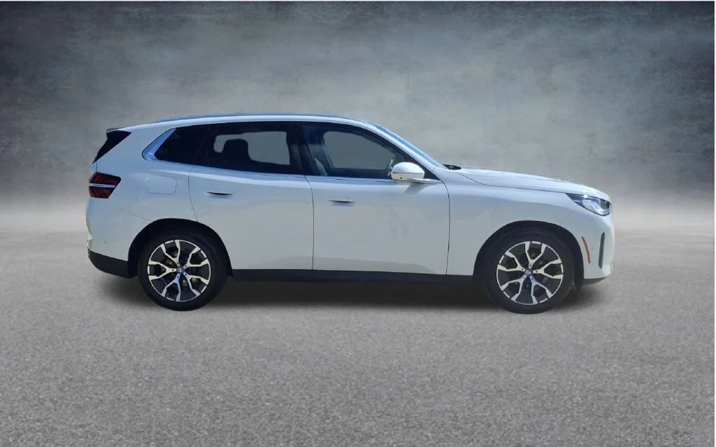 Used 2026 White BMW 30 xDrive image 18