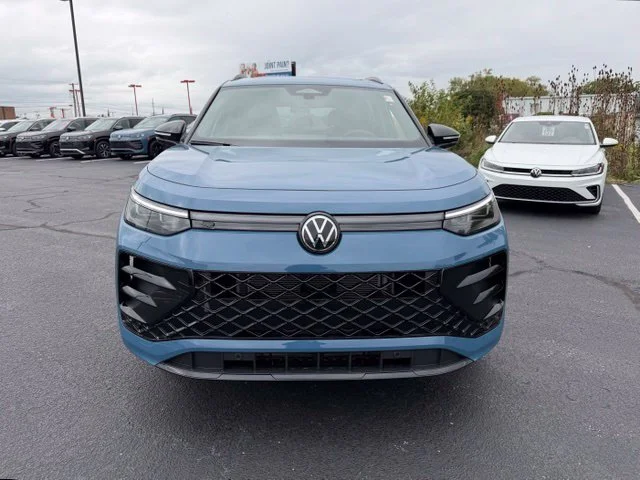 New 2026 Monterey Blue Pearl Volkswagen 2.0T SE R-Line Black image 2