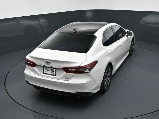 Used 2023 Beige Toyota XLE image 17