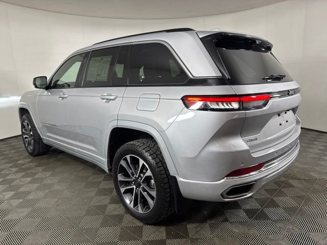 Used 2022 Silver Zynith Jeep Overland image 6