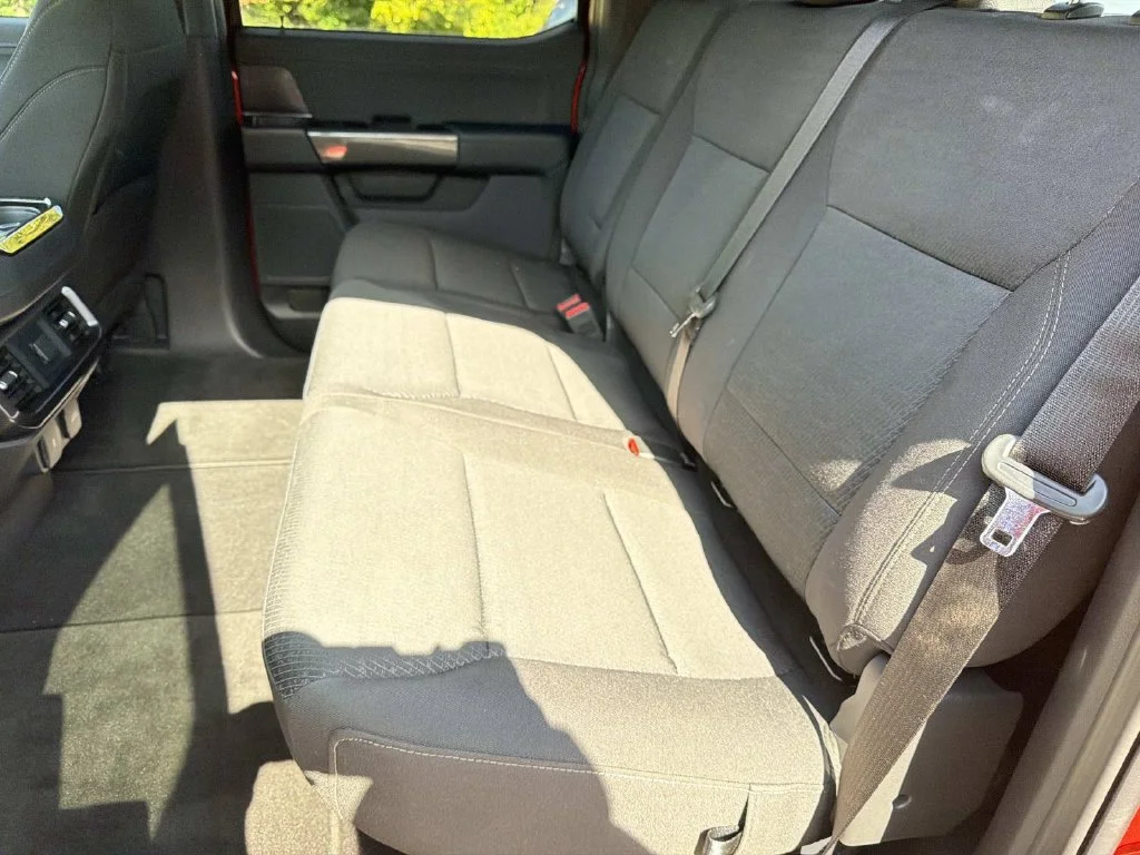 Used 2023 Chili Pepper Red Ford XLT image 14