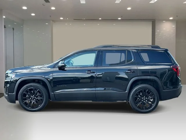 Used 2023 Black GMC SLE image 2