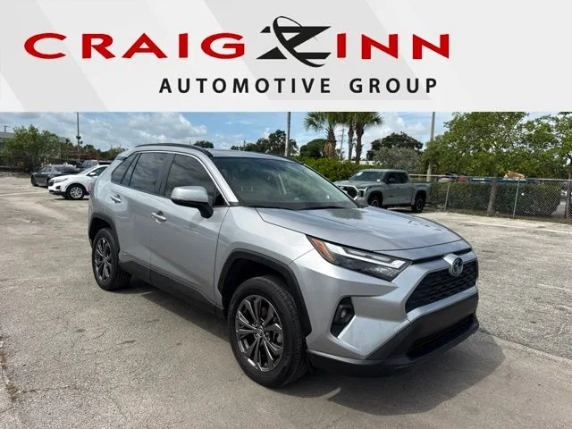 2022 Toyota RAV4 Hybrid XLE Premium
