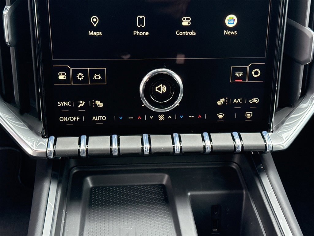 2026 GMC ACADIA - Image 24