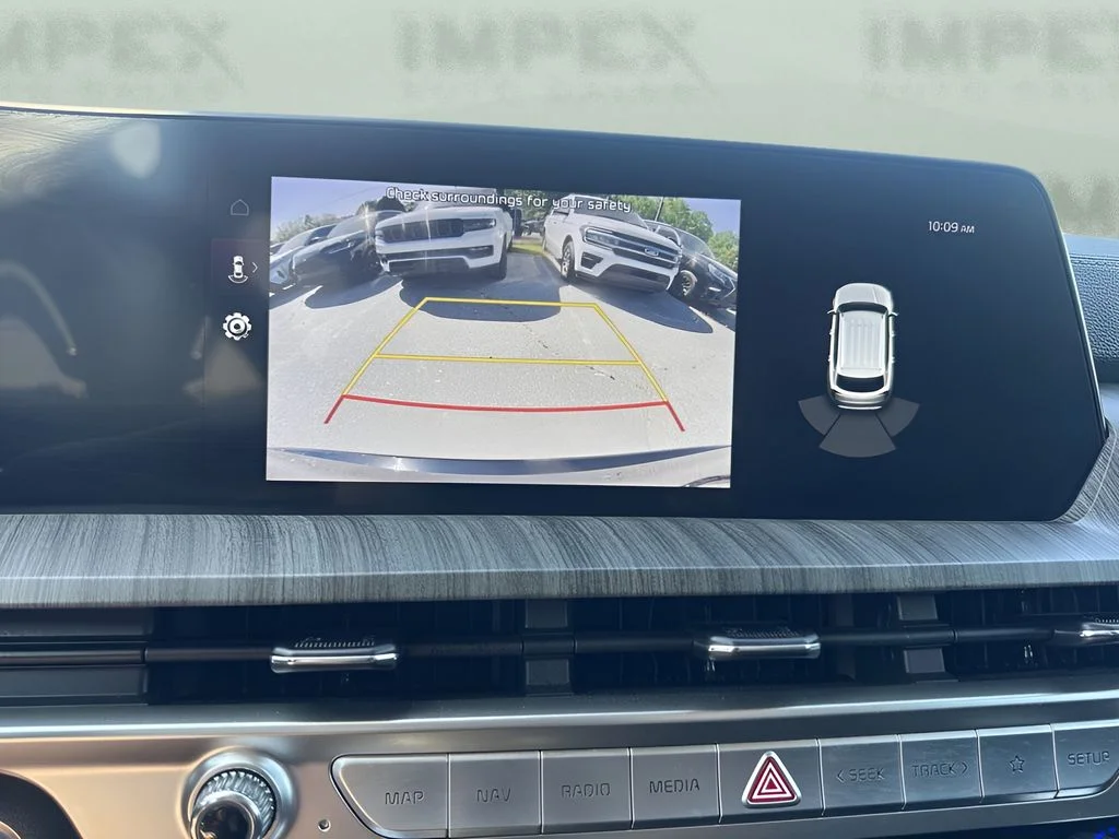 Used 2023 Black Kia EX image 21