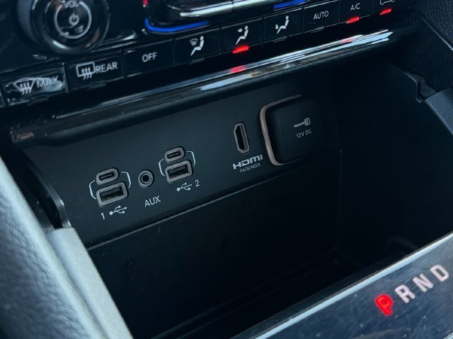 Used 2024 White Jeep 4xe image 28