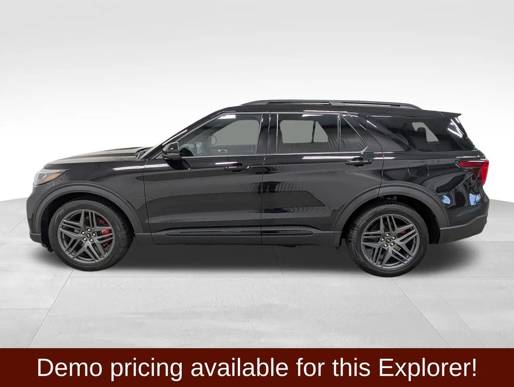 New 2026 Agate Black Metallic Ford ST image 1