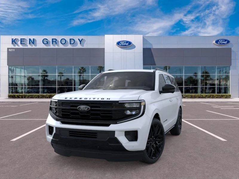 New 2026 Star White Metallic Tri-Coat Ford Platinum image 3
