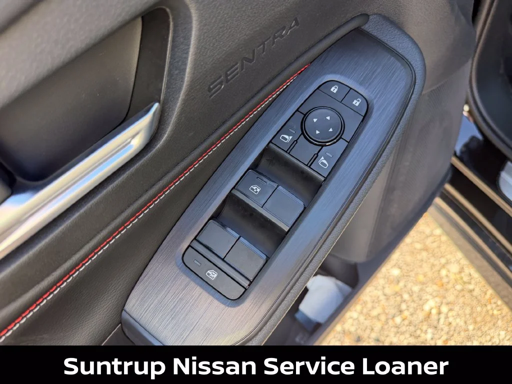 Certified Used 2027 Black Nissan SR image 11