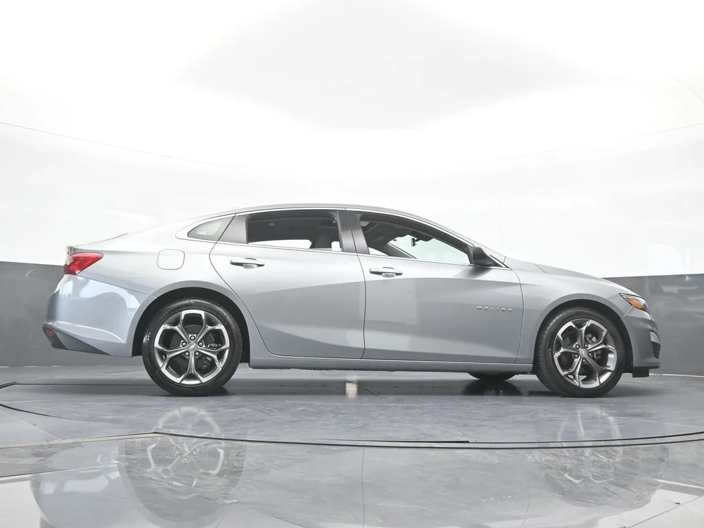 Used 2024 Sterling Gray Metallic Chevrolet LT image 57