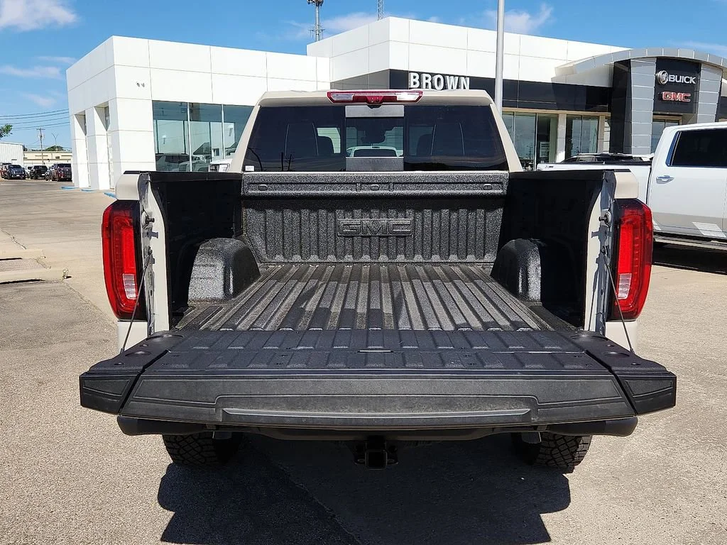 2026 GMC Sierra 1500 AT4X - Photo 15