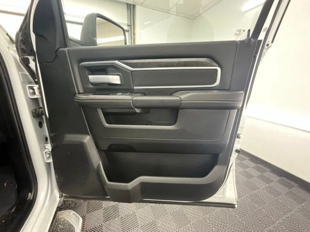 Used 2024 White Ram Big Horn image 15