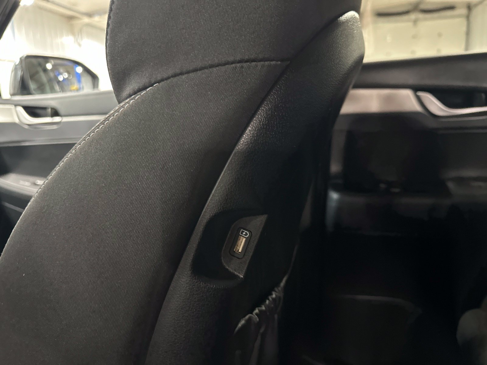 Used 2020 Black Hyundai SEL image 17