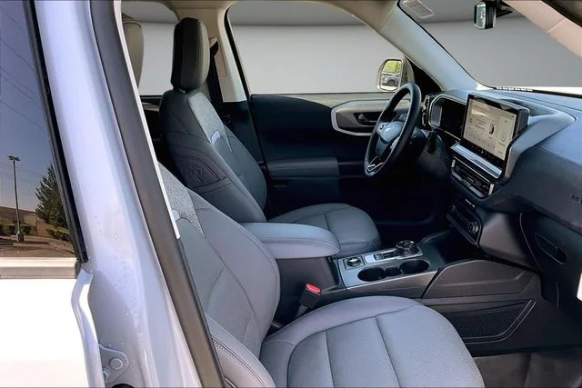 New 2026 White Ford Badlands image 11