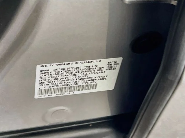 Used 2017 Lunar Silver Metallic Acura 3.5L image 28