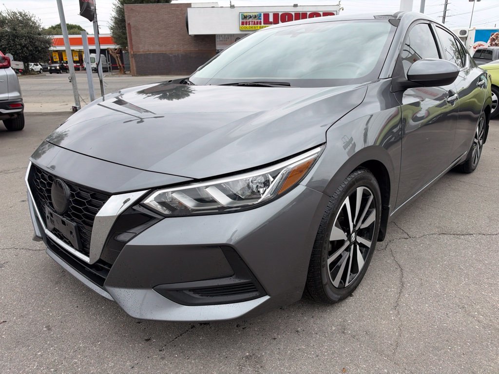 Used 2021 Gray Nissan SV image 2