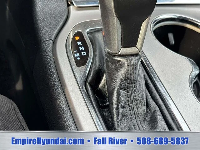 Used 2019 Gray Jeep Laredo E image 25