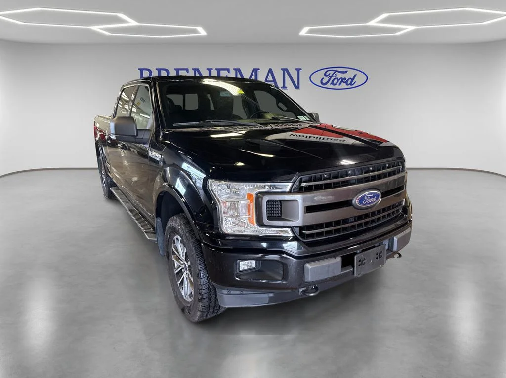 Used 2018 Shadow Black Ford XLT image 3