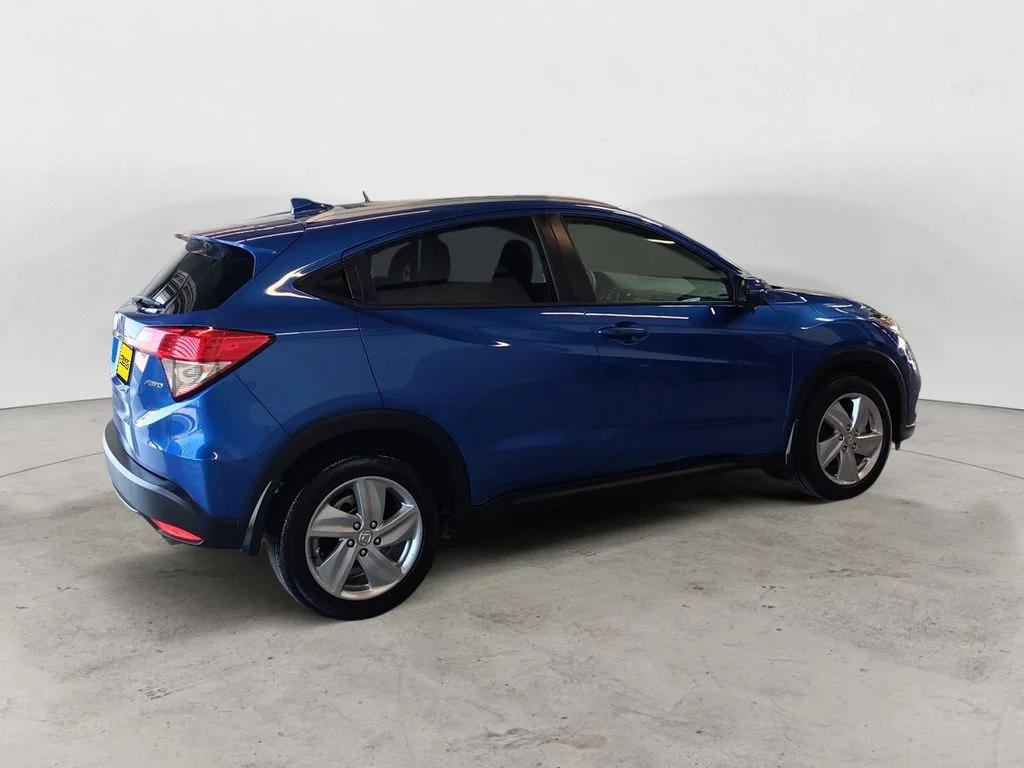 Used 2019 Blue Honda EX image 5
