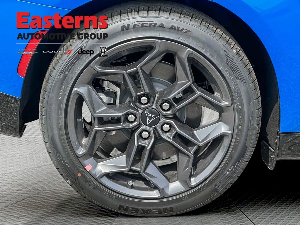 New 2026 Bludicrous Exterior Paint Dodge R/T Plus image 26