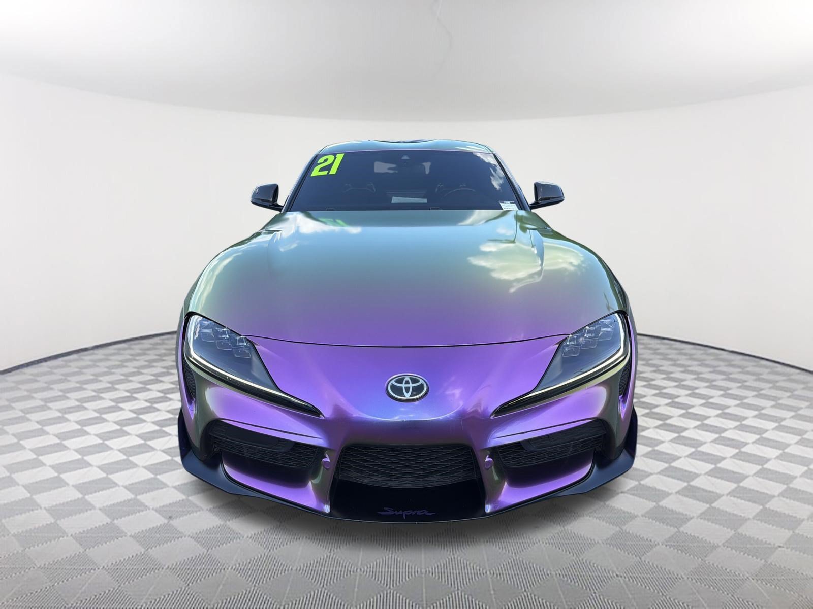 Used 2021 Renaissance Red Toyota 3.0 image 2