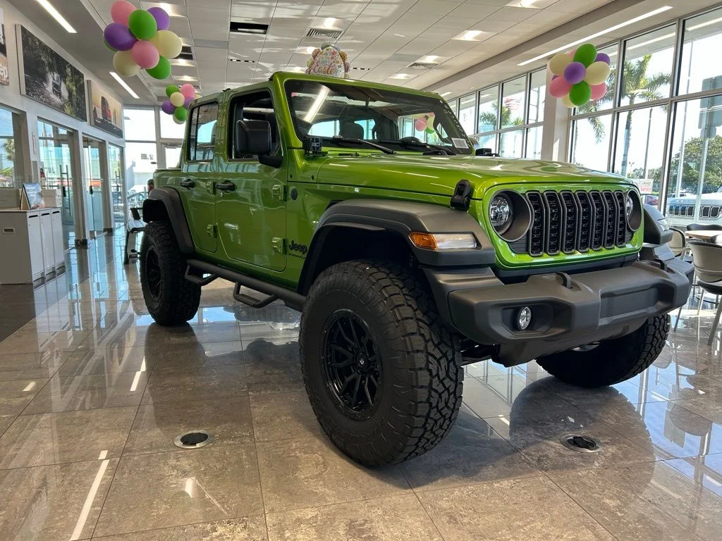 New 2026 Mojito Clearcoat Jeep Sport image 2