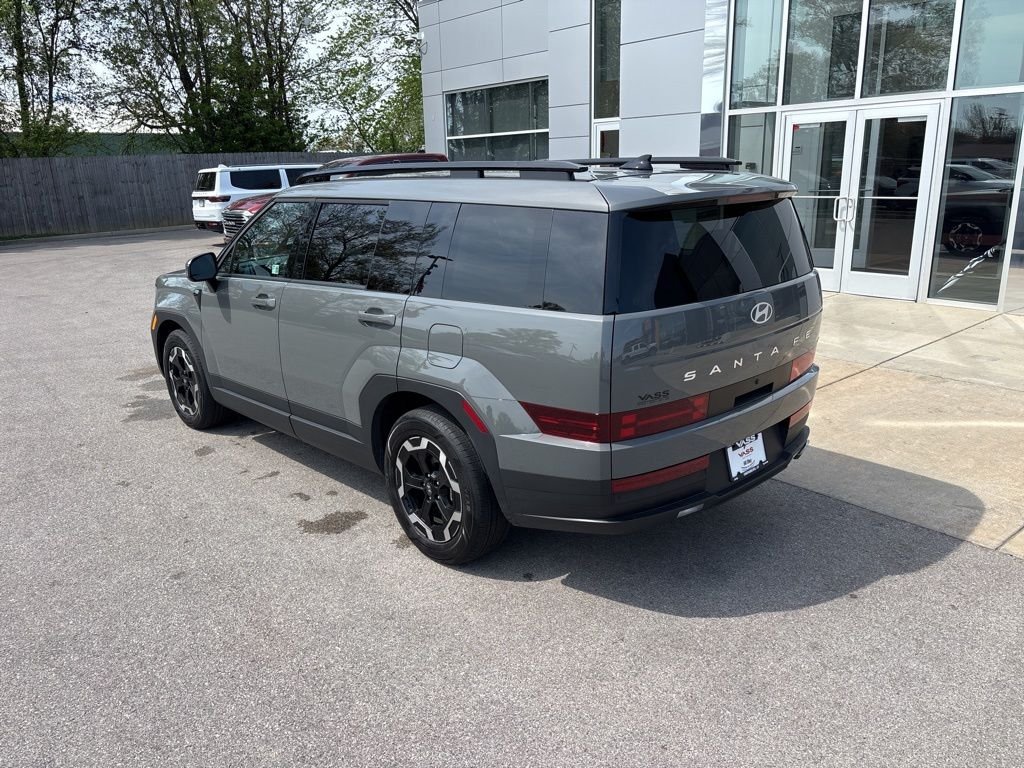 Used 2025 Gray Hyundai SEL image 3