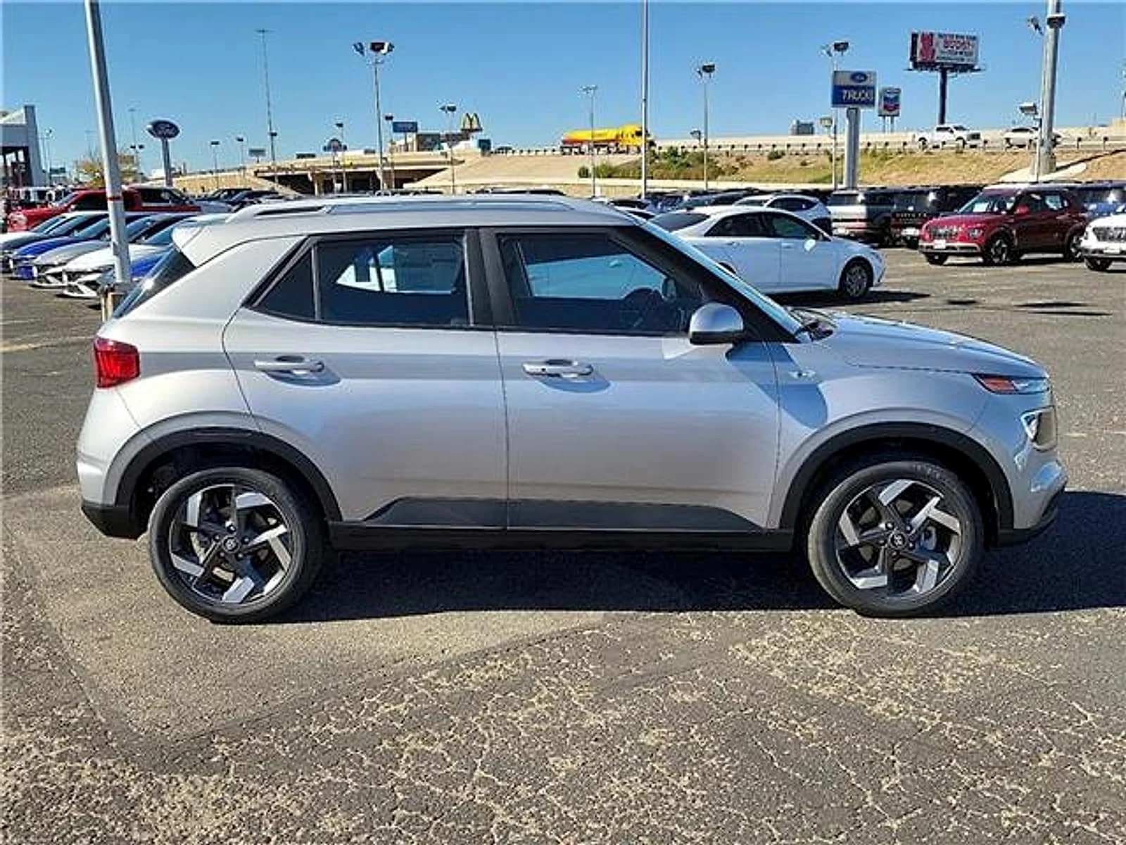 New 2026 SIL Hyundai SEL image 5