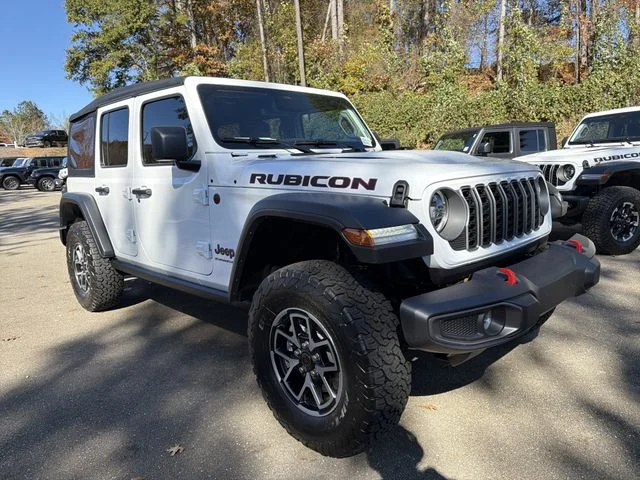 New 2026 Bright White Clear-Coat Exterior Paint Jeep Rubicon image 3