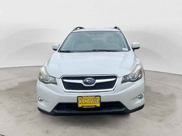 Used 2013 Satin White Pearl Subaru 2.0i Premium image 2