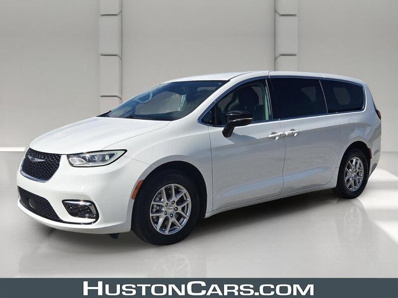 2024 Chrysler Pacifica