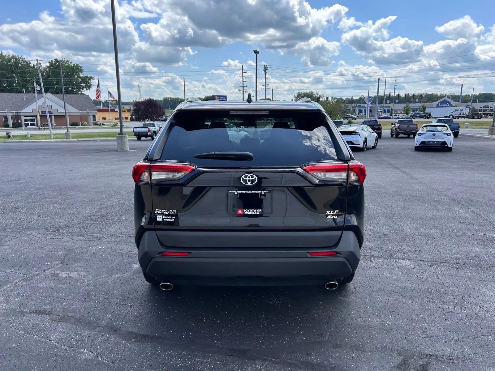 Used 2024 Black Toyota XLE image 4