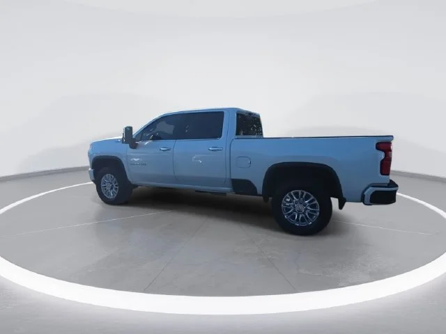 Used 2023 Beige Chevrolet High Country image 6